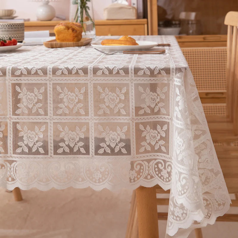 Nappe en Dentelle Ajourée – Déco Romantique pour Mariage ou Maison Chic